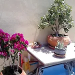 Park House -beside The Medieval Town Of Rhodes-free Parking Rhodes City