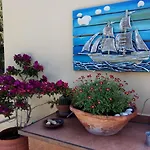 Park House -beside The Medieval Town Of Rhodes-free Parking Rhodes City