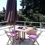 Park House -beside The Medieval Town Of Rhodes-free Parking Apartamento