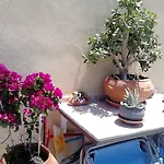 Park House -beside The Medieval Town Of Rhodes-free Parking Apartamento Rhodes City