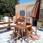 Apartamento Park House -beside The Medieval Town Of Rhodes-free Parking