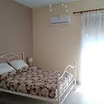 Apartamento Park House -beside The Medieval Town Of Rhodes-free Parking Rhodes City