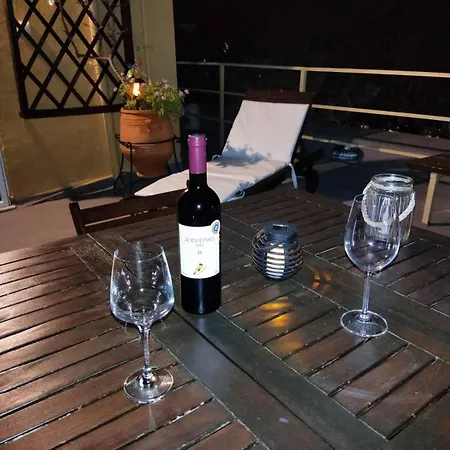 Apartamento Park House -beside The Medieval Town Of Rhodes-free Parking