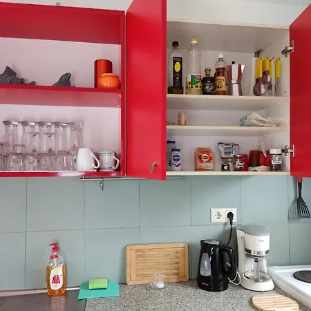 Park House -beside The Medieval Town Of Rhodes-free Parking *