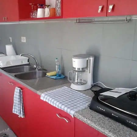 Daire Park House -beside The Medieval Town Of Rhodes-free Parking