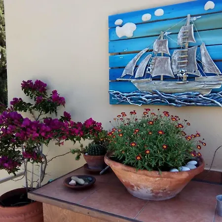 Park House -beside The Medieval Town Of Rhodes-free Parking Daire *