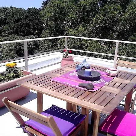 Daire Park House -beside The Medieval Town Of Rhodes-free Parking