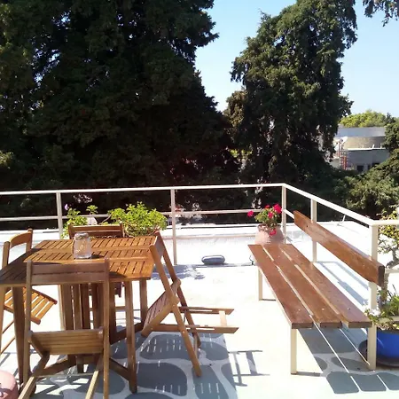 Daire Park House -beside The Medieval Town Of Rhodes-free Parking *