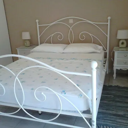 Park House -beside The Medieval Town Of Rhodes-free Parking * עיר רודוס