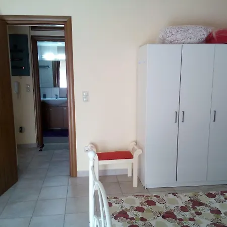 Park House -beside The Medieval Town Of Rhodes-free Parking * עיר רודוס